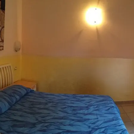 Lo Sparviero Bed & Breakfast