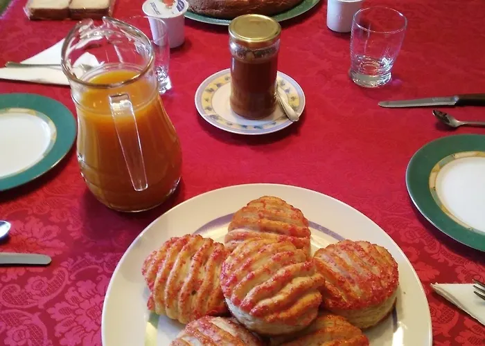 Frühstückspension Lo Sparviero 3*