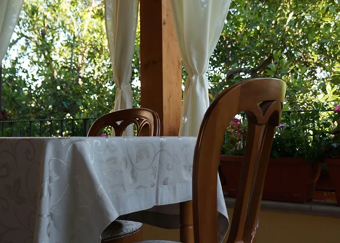 Frühstückspension Lo Sparviero Civita