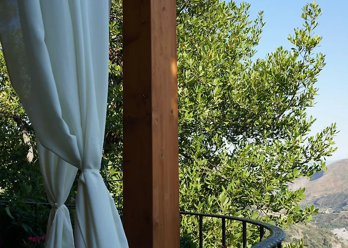 Frühstückspension Lo Sparviero Civita