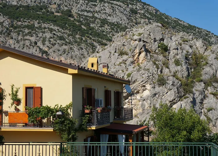 Lo Sparviero Frühstückspension