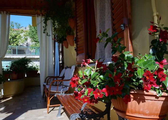 Frühstückspension Lo Sparviero Civita