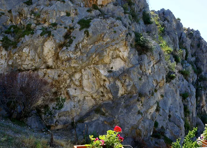 Frühstückspension Lo Sparviero 3*