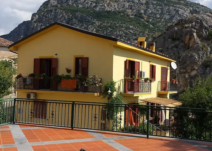 Lo Sparviero 3* Civita