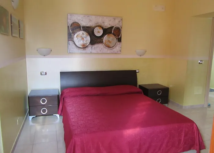 Lo Sparviero Frühstückspension Civita